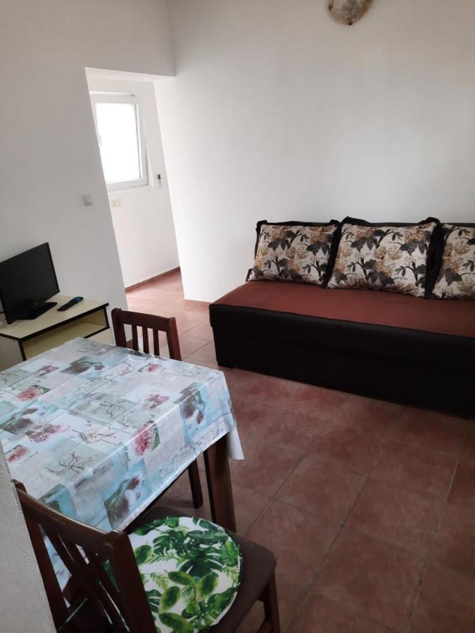 Apartmani Na Moru Бар Экстерьер фото
