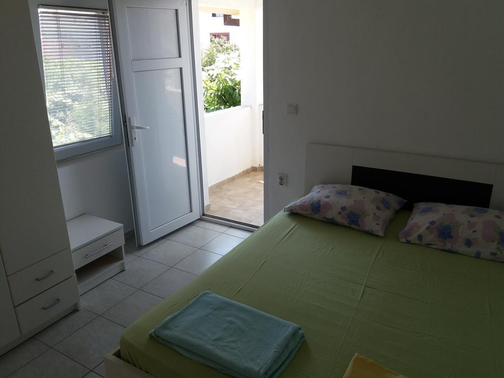 Apartmani Na Moru Бар Экстерьер фото